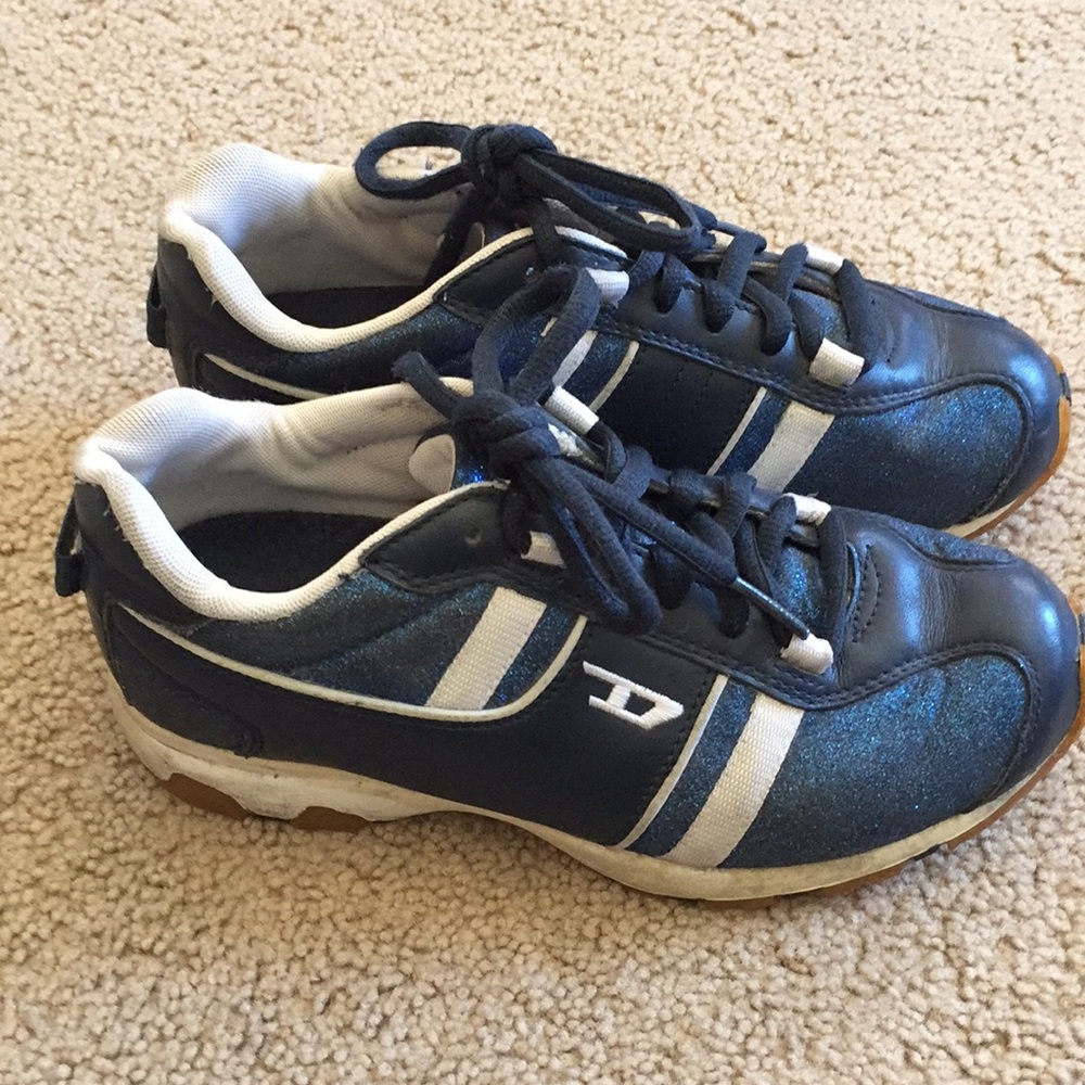 Women’s used blue sparkle diesel sneakers size 8